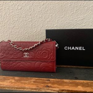 CHANEL Camellia Customized Wallet on a Chain